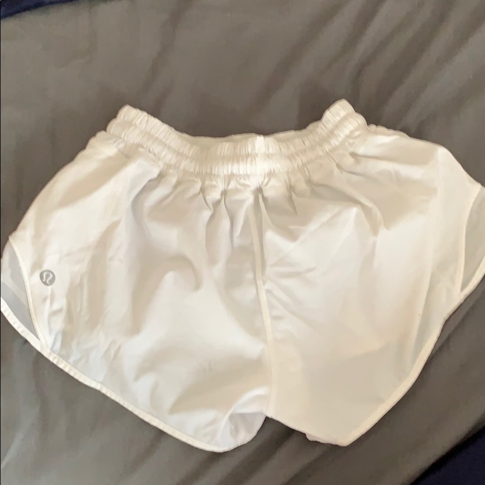 Lulu lemon hotty hot shorts